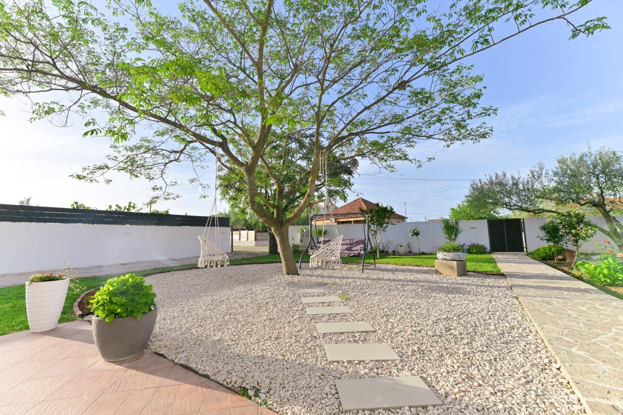 Apartment Amelie - With Pool And Sauna! Galovac  Экстерьер фото