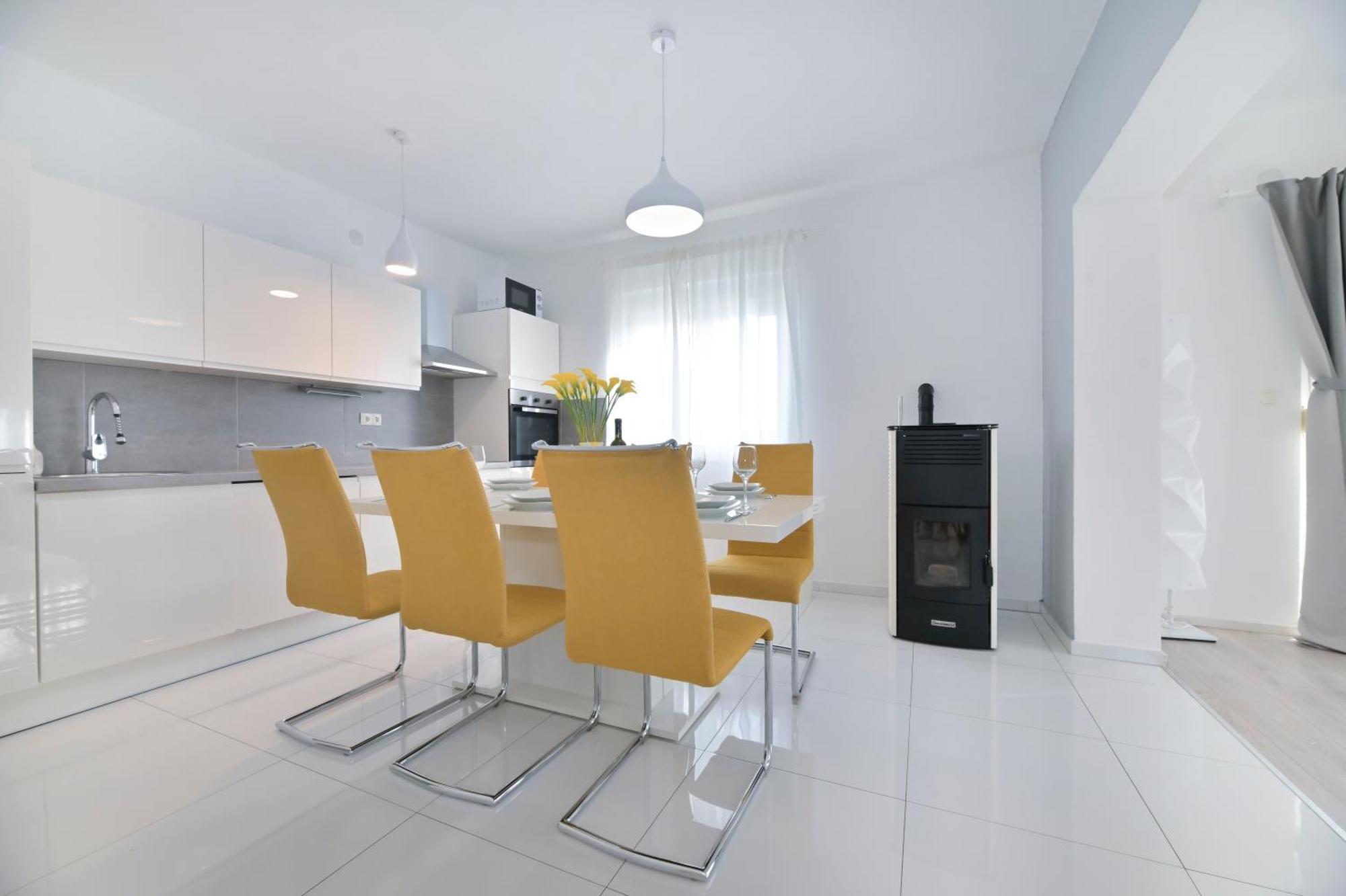Apartment Amelie - With Pool And Sauna! Galovac  Экстерьер фото